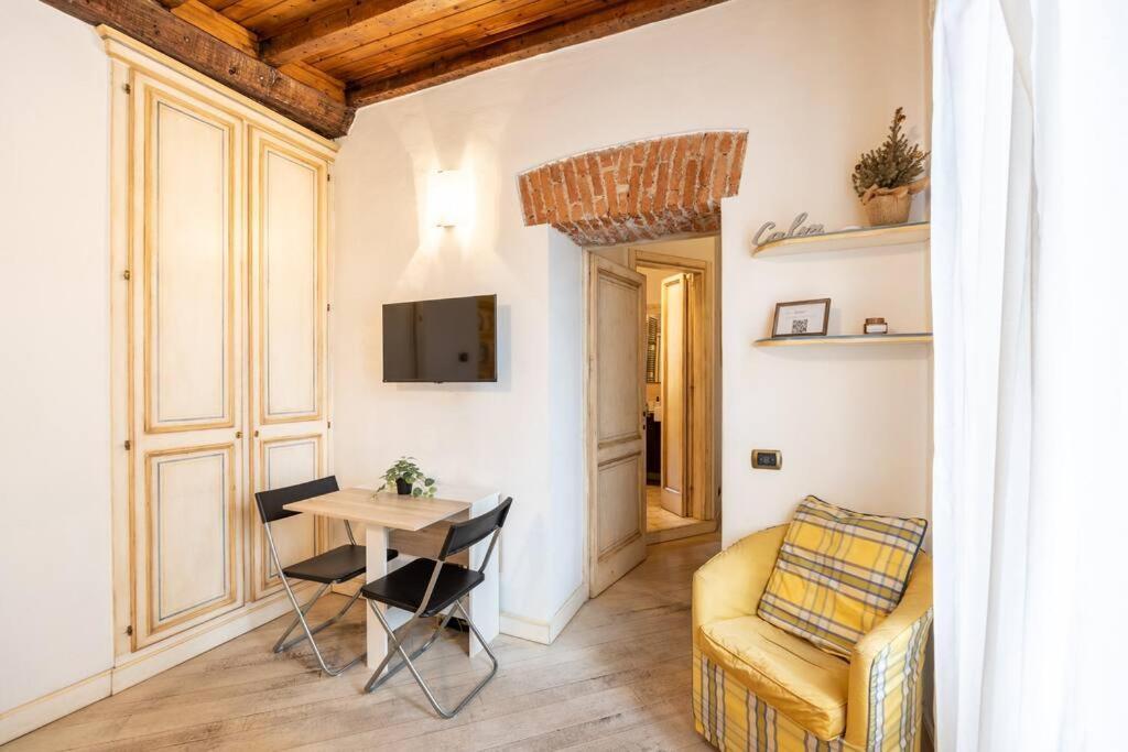 Colonne'S Nest - Cozy And Silent With Ac Apartment Milan Bagian luar foto